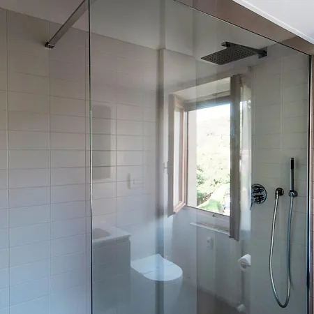 Almost Paradise By Quokka 360 - Flat With A View Of * Brunate